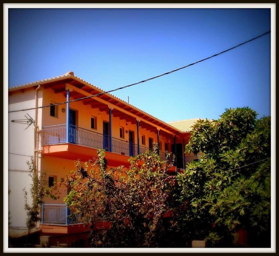 Αλκυονη Διαμερισματα Hotel Paralia Vrachou Exterior foto